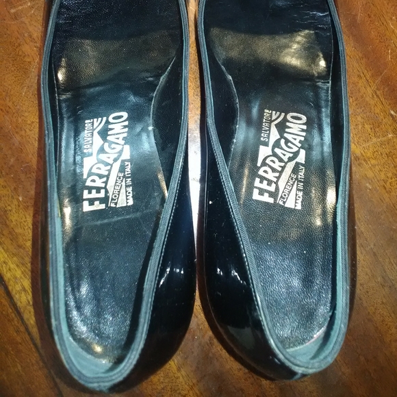 Ferragamo - Picture 4 of 8